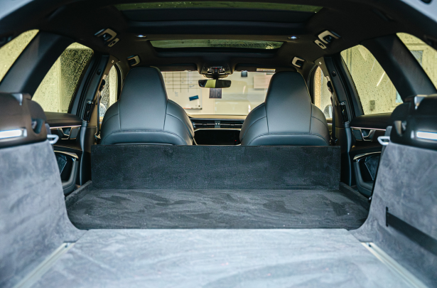 Ombouwen personenwagen tot lichte vracht